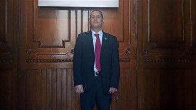 “عمران” يبحث طرح معهد الخدمات المالية درجة ماجستير متخصص في المشتقات