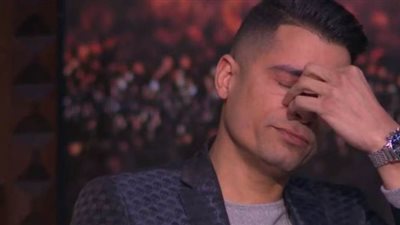 حسن شاكوش باكيا على الهواء: تعبت في حياتي |فيديو