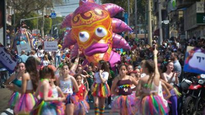 فيروس كورونا يمنع الإسرائيليين من التعري والاحتفال بـ