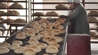 إعدام أغذية فاسدة خلل حملة تموينية علي مصانع ومخابز الشرقية