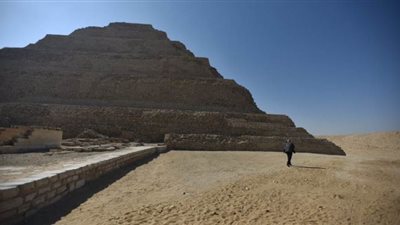 وزير الإسكان: ترميم هرم زوسر يفوق المشروعات القومية في الأهمية