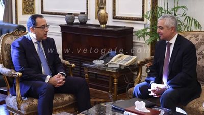 رئيس الوزراء يلتقى مرشح مصر لمنصب مدير عام منظمة التجارة العالمية
