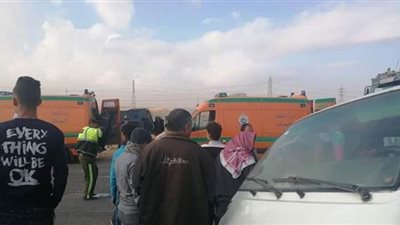 بالأسماء.. مصرع وإصابة 23 شخصا في حادث تصادم مروع بالإسماعيلية