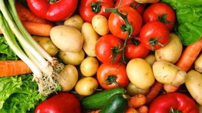 اسعار الخضروات والفاكهة اليوم.. البطاطس تسجل 4 جنيهات | فيديو