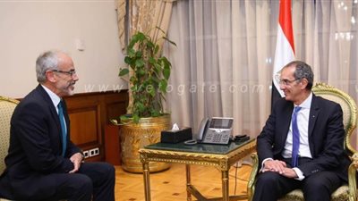 وزير الاتصالات يلتقي الرئيس التنفيذي لشركة “آيديميا” الفرنسية