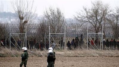 إطلاق غاز مسيل للدموع من تركيا على حرس الحدود اليوناني