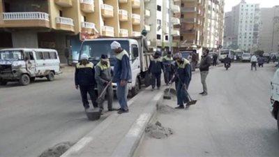 حملات نظافة بأحياء شمال الجيزة والوراق والهرم
