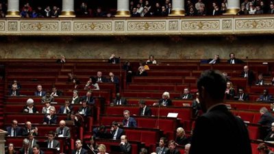 إصابة نائب وموظف في البرلمان الفرنسي بفيروس كورونا