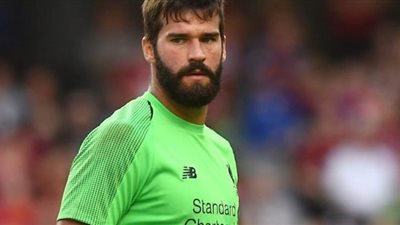 كلوب يعلن غياب أليسون عن ليفربول أمام بورنموث