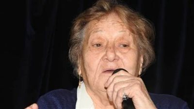 وفاة زينب الكفراوي بطلة المقاومة الشعبية ببورسعيد.. والمحافظ: 