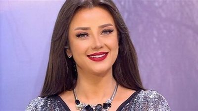 رضوى الشربيني: 