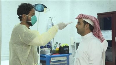 بعد الكويت.. السعودية تتخذ إجراءات صارمة للوافدين إليها خوفًا من 