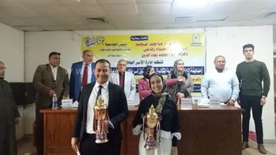 أسماء الطلاب المثاليين بجامعة حلوان| صور