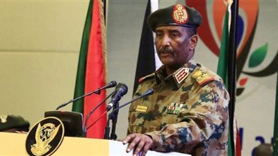 البرهان يعلن مشروعا لإعادة هيكلة الجيش السوداني وقوات الدعم السريع