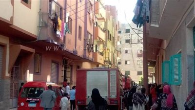 نشوب حريق بشقتين متجاورتين في مساكن عثمان بقنا |صور