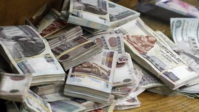 السجن والعزل من الوظيفة لموظف اختلس أموالا من جهة عمله بالإسكندرية