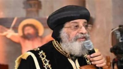 البابا تواضروس يتلقى تقريرا عن إيبارشية سيدني من الأنبا تادرس