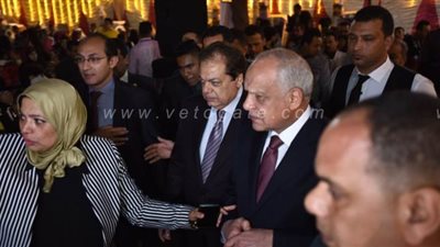 وصول محافظ الجيزة لحفل الزفاف الجماعي لـ 50 عروسة يتيمة | صور