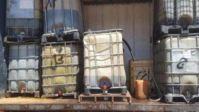 ضبط ١٥٠٠ لتر سولار مدعم قبل بيعه في العجمي