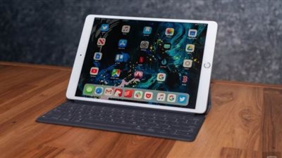 إصلاح أجهزة iPad Air في فروع آبل مجانًا.. تعرف على التفاصيل