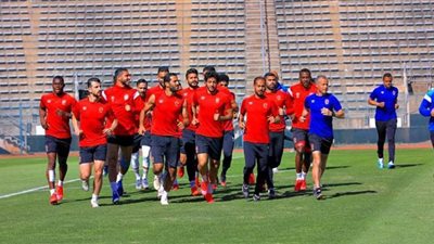 مران خفيف للأهلي في بريتوريا.. اليوم