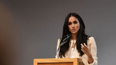 في اليوم العالمي للمرأة.. ميجان ميركل تبحث عن رجل شجاع يدعم النساء