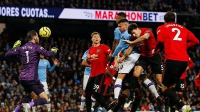 اليونايتد يتخطى السيتى بثنائية فى ديربى مانشستر