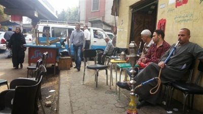 طبيب يطالب بمنع الشيشة في المقاهي لمواجهة فيروس كورونا | فيديو