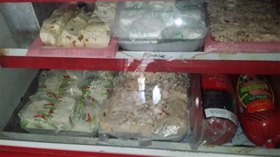 تحرير 350 مخالفة لمنشآت غذائية بالمنيا 