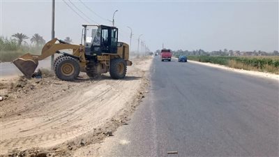 استمرار أعمال توصيل خط الغاز للمناطق المحرومة بـ قرى المنيا