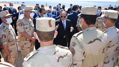  السيسي عن تنظيم الأسرة: مبقولش للناس متخلفش لكن من مصلحتنا تنظيم الموضوع