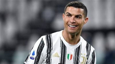 رونالدو يفوز بجائزة باولو روسي الأولى.. اعرف السبب