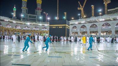 ٍسقوط أمطار الخير على جبال مكة المباركة| فيديو