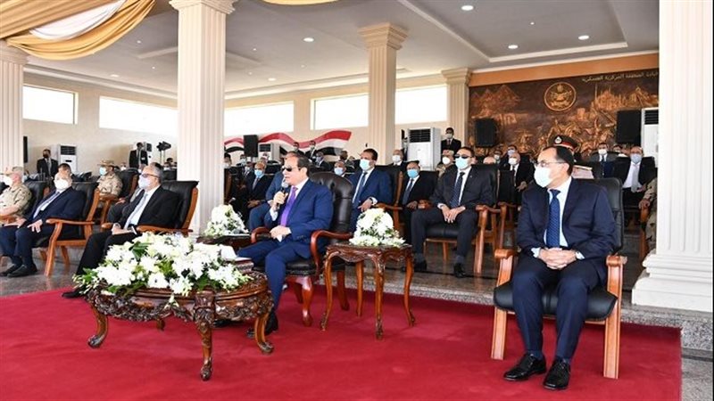 الرئيس السيسي أثناء