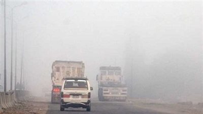 غلق طريق العلمين الصحراوي بسبب الشبورة المائية