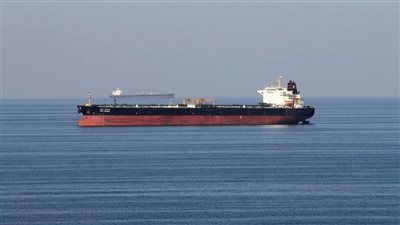 البحرية البريطانية تعلن انتهاء حادث ناقلة النفط في بحر العرب.. وتكشف مصير الخاطفين