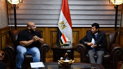 وزير الرياضة يدعم بيج رامي قبل سفره لأمريكا للمشاركة في مستر أوليمبيا