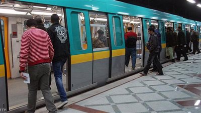 بعد تعطلها ساعة.. عودة حركة الخط الثاني بالمترو لطبيعتها