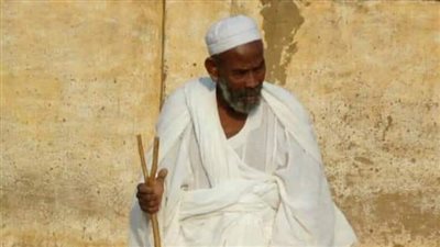 السودان يبكي الشيخ أبو عزة.. وقنصل مصر ينعى أكبر محفظ قرآن 