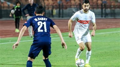 استمرار حمزة المثلوثي فى الجبهة اليمنى للزمالك أمام دجلة