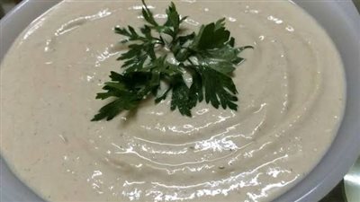 بالدقة والشطة.. طريقة عمل سلطة الطحينة للمشويات