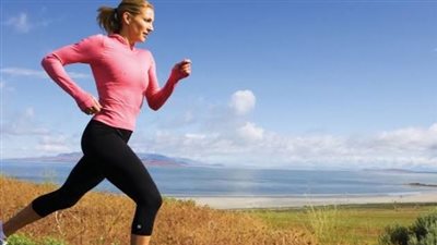 10 فوائد تدفعك لممارسة المشي السريع يوميا