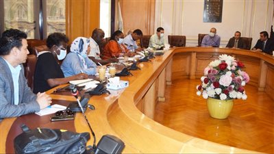 وفد من غرفة التجارة والصناعة الكينية متخصص في صناعة الشاي يزور القاهرة 