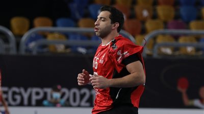 خيبة أمل.. تعليق أحمد الأحمر على خسارة منتخب اليد أمام فرنسا بالأولمبياد
