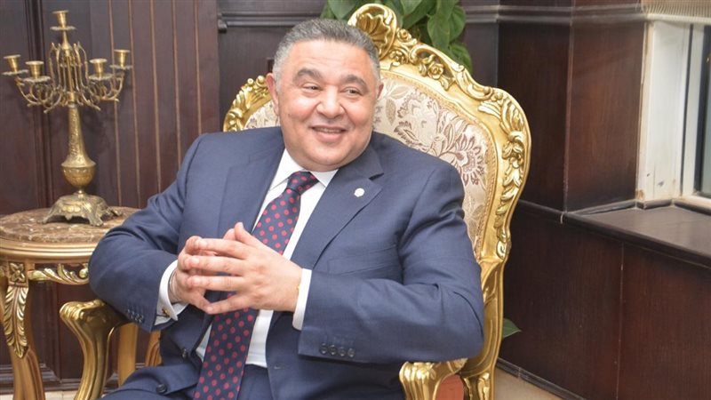 محافظ البحر الأحمر