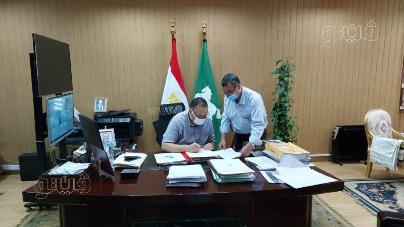 محافظ الشرقية يعتمد