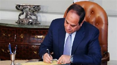 قرار جمهوري بمد خدمة الفريق أسامة ربيع رئيسا لهيئة قناة السويس لمدة عام