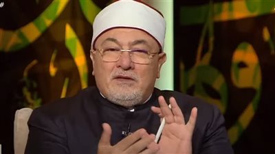هل يجوز للمرأة رفع الأذان؟.. خالد الجندي يجيب | فيديو
