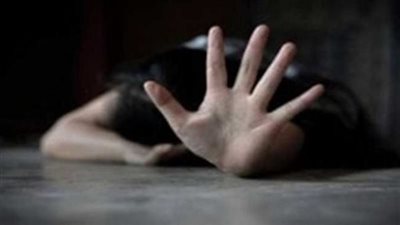 صوراها عارية لابتزازها.. أول قرار من النيابة بشأن المتهمين باغتصاب ممرضة بحلوان