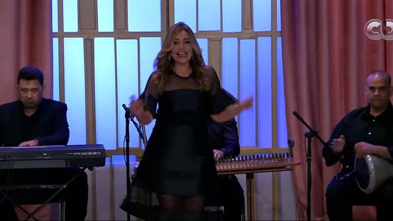 الفنانة ليلى علوي
